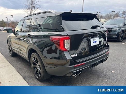 Used 2022 Ford Explorer ST w/ Equipment Group 401A image 6