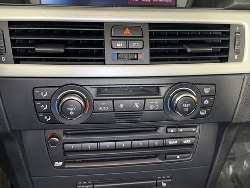 Used 2008 BMW 335i Convertible w/ Premium Pkg image 32