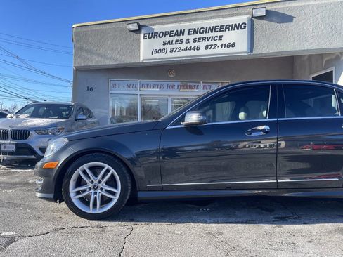 Used 2013 Mercedes-Benz C 300 C 300 Sport 4MATIC AWD 4dr Sed image 9