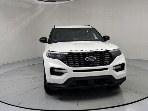 Used 2021 Ford Explorer ST w/ Equipment Group 401A AWD/4WD image 8