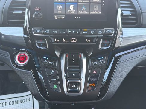 Used 2024 Honda Odyssey Elite image 23