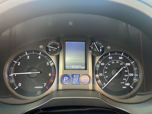 Used 2013 Lexus GX 460 image 19