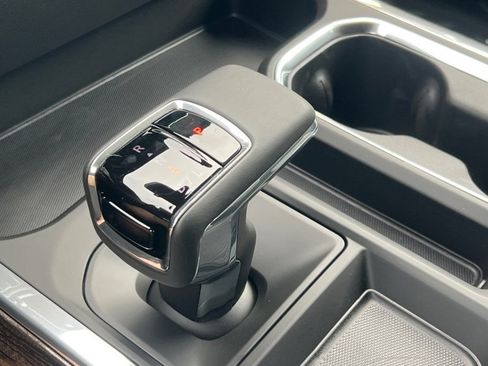 New 2026 Chevrolet Silverado 1500 LT w/ Z71 Off-Road Package AWD/4WD image 18