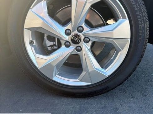 Used 2023 Audi Q5 2.0T Prestige image 44