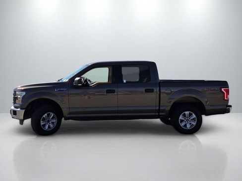 Used 2016 Ford F150 XLT w/ Equipment Group 301A Mid image 7