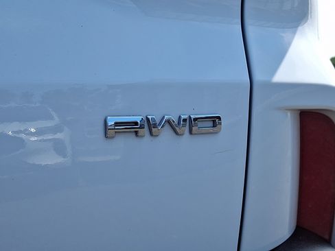 Certified 2024 Ford Escape Active AWD/4WD image 32