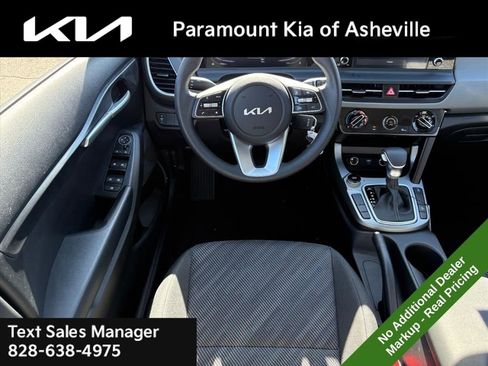 New 2026 Kia Seltos LX image 21