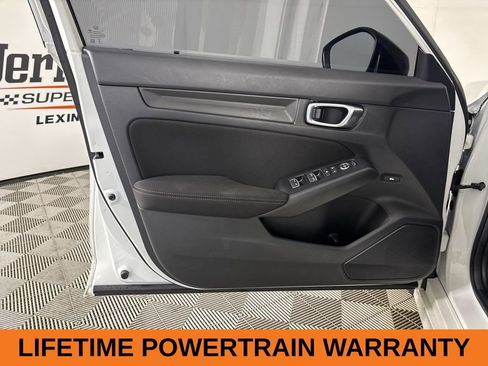 Used 2024 Honda Civic Sport image 9