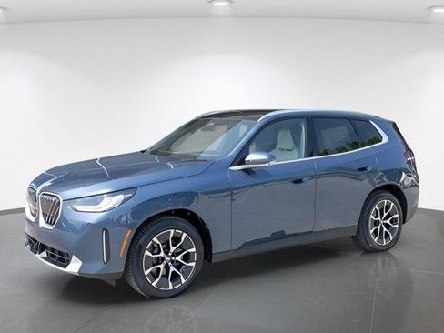 New 2025 BMW X3 xDrive30i w/ Premium Package image 4