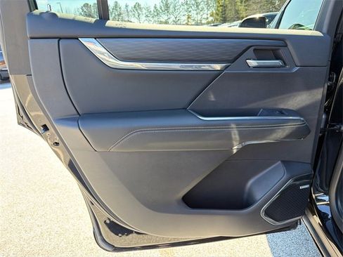 Certified 2025 GMC Acadia Elevation image 22