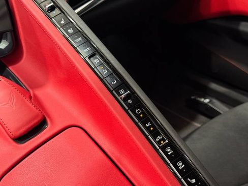 Used 2023 Chevrolet Corvette Z06 w/ Z07 Performance Package RWD image 17
