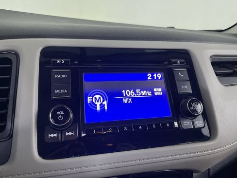 Used 2021 Honda HR-V LX image 14