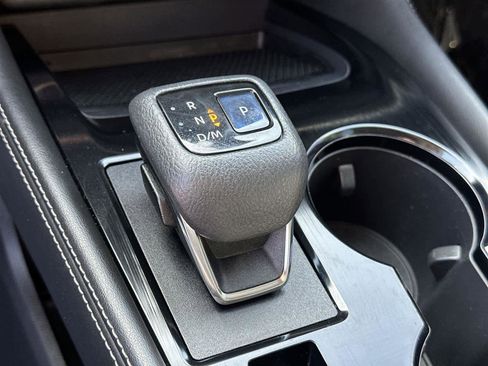 Used 2022 Nissan Rogue SL image 17