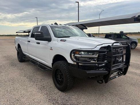 Used 2025 RAM 3500 Tradesman AWD/4WD image 3