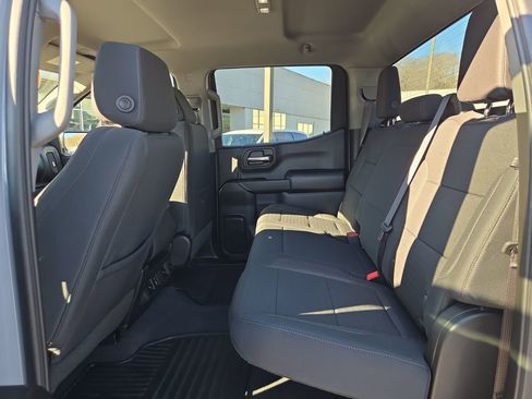 Used 2024 Chevrolet Silverado 1500 Custom image 14