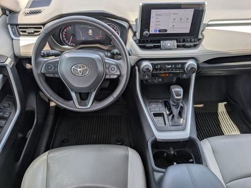 Used 2023 Toyota RAV4 XLE Premium FWD image 6
