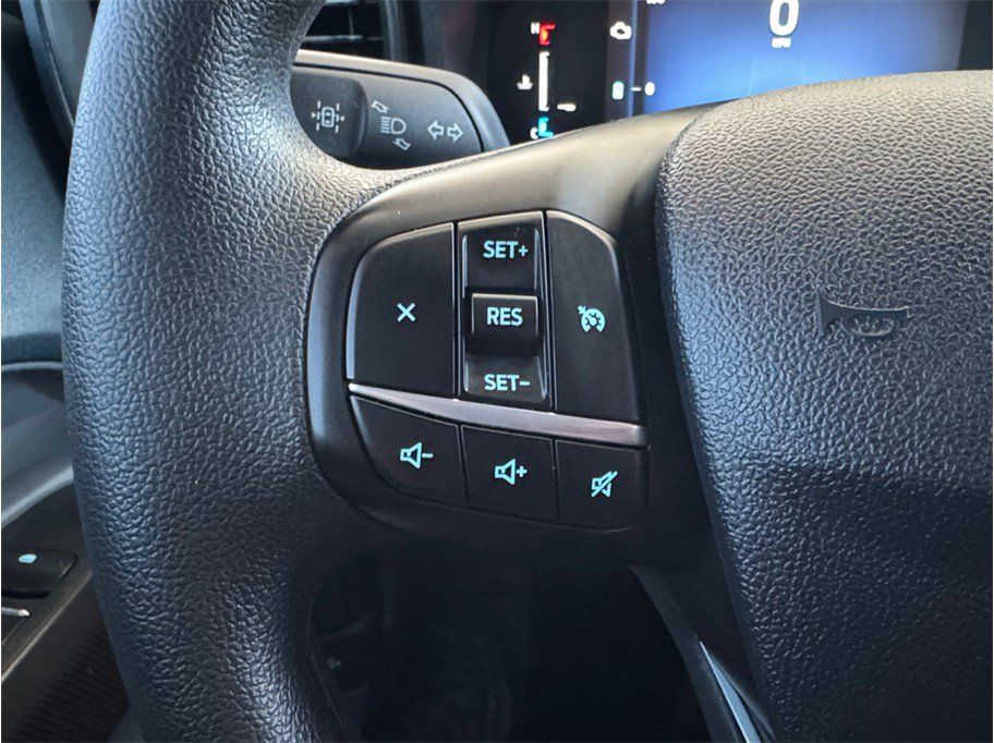 Used 2025 Ford Maverick XL FWD image 13