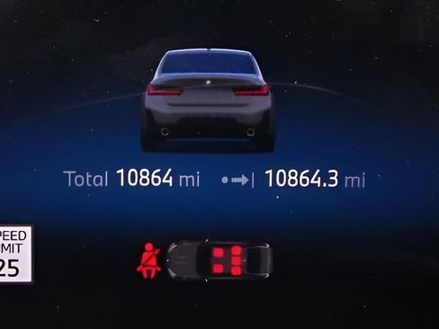 Used 2025 BMW 330i xDrive Sedan image 26