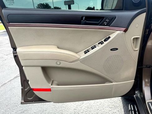 Used 2011 Hyundai Veracruz Limited image 15