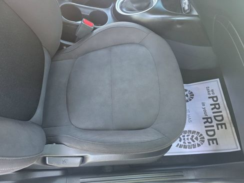 Used 2017 Kia Soul FWD image 31
