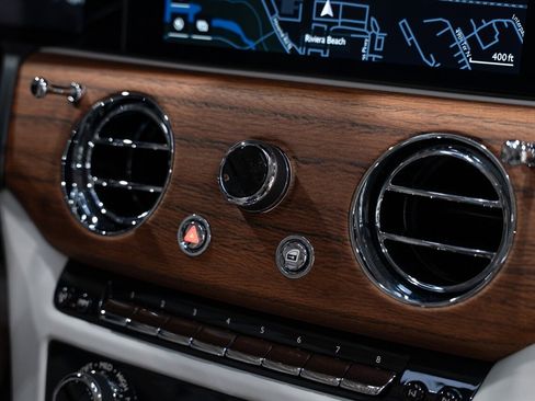 Used 2024 Rolls-Royce Spectre w/ Spectre Launch Package image 62