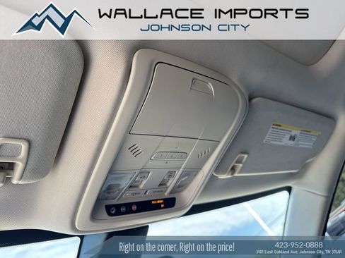 Used 2019 Cadillac XT5 Luxury FWD image 16