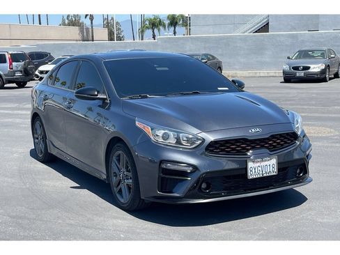 Used 2021 Kia Forte GT-Line w/ GT-Line Premium Package FWD image 8
