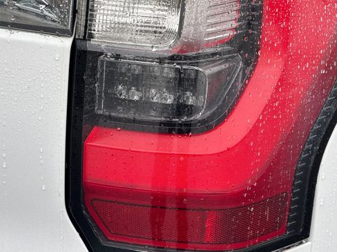 Used 2021 Ford Expedition Max Limited image 47