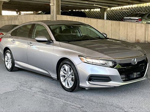 Used 2018 Honda Accord LX image 18