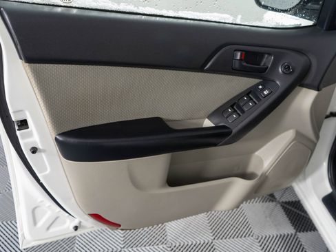 Used 2010 Kia Forte EX image 20