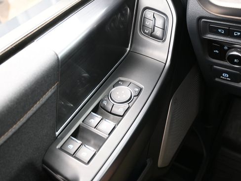 Used 2023 Ford F150 Raptor AWD/4WD image 25