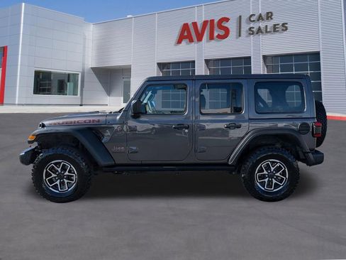 Used 2025 Jeep Wrangler Rubicon image 10
