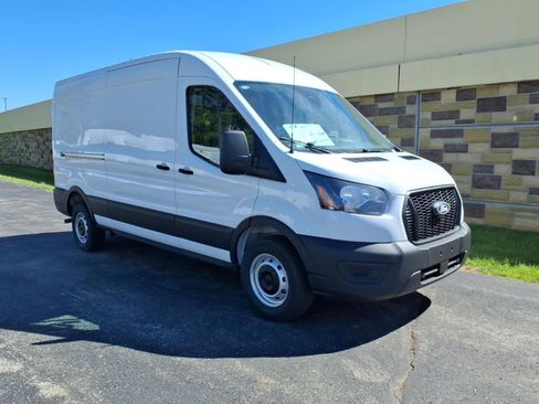 New 2026 Ford Transit 250 148 Medium Roof RWD image 2
