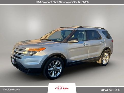 Used 2012 Ford Explorer XLT AWD/4WD image 6