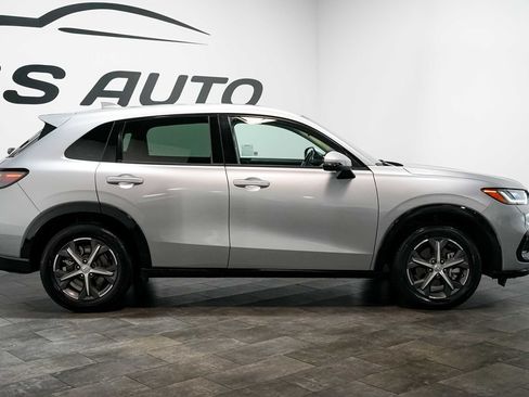 Used 2023 Honda HR-V EX-L image 8