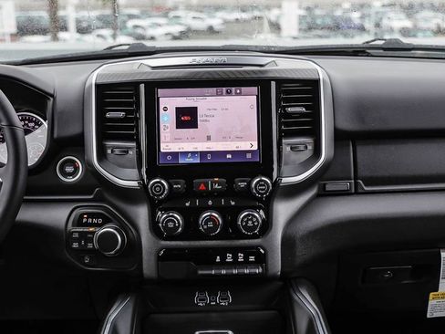 New 2026 RAM 1500 4x4 Crew Cab image 16