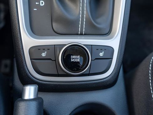 New 2026 Hyundai Venue SEL FWD image 30