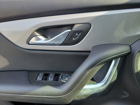 Used 2024 Chevrolet Blazer LT w/ Convenience Package image 17