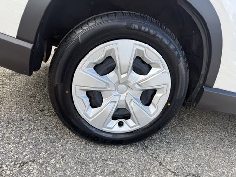 Used 2022 Subaru Forester image 28