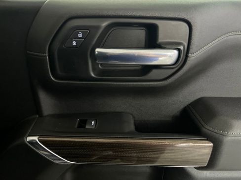 Used 2020 Chevrolet Silverado 1500 LT w/ True North Edition image 59