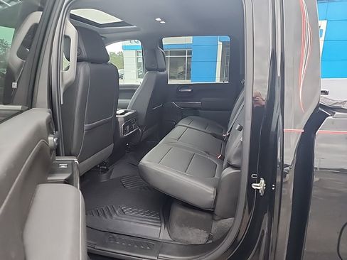 Used 2020 Chevrolet Silverado 2500 LTZ w/ LTZ Premium Package image 17