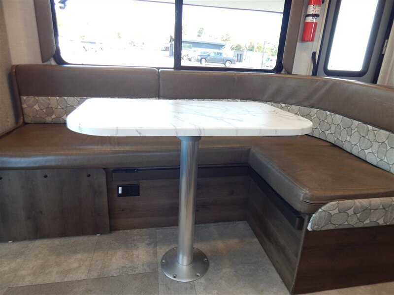 Used 2019 Chevrolet Express 4500 w/ RV Package RWD image 35