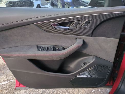 Certified 2025 Audi RS Q8 performance image 7