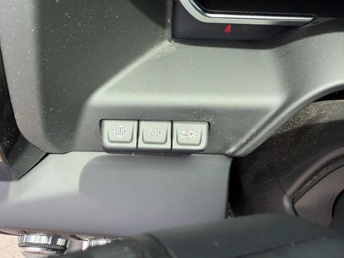 Used 2024 GMC Sierra 2500 AT4 w/ AT4 Premium Plus Package AWD/4WD image 27
