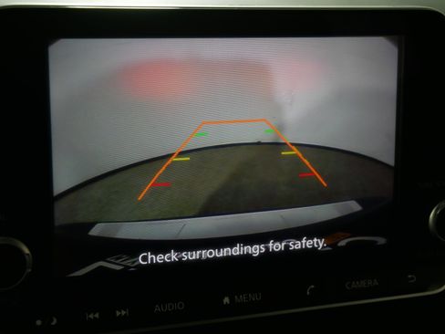 Used 2025 Nissan Rogue SV AWD/4WD image 33