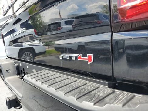 Used 2021 GMC Sierra 1500 AT4 w/ AT4 Preferred Package AWD/4WD image 8