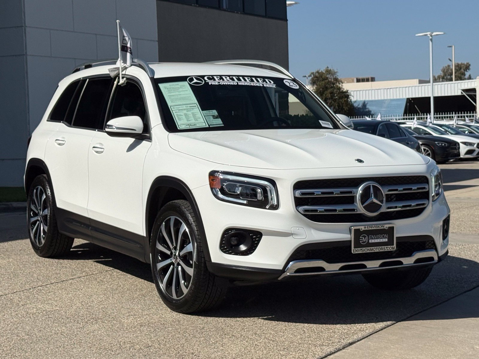 Used 2023 Mercedes-Benz GLB 250 image 8