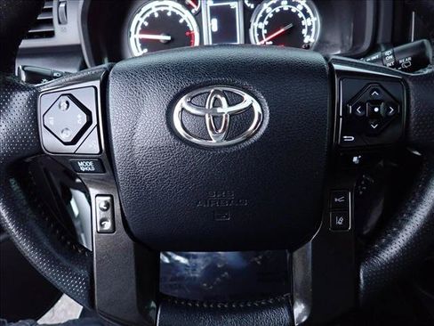 Used 2024 Toyota 4Runner TRD Off-Road Premium w/ Moonroof Package AWD/4WD image 17
