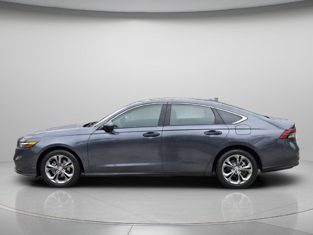 Certified 2024 Honda Accord EX image 5