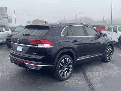 Used 2022 Volkswagen Atlas Cross Sport SEL Premium R-Line AWD/4WD image 3